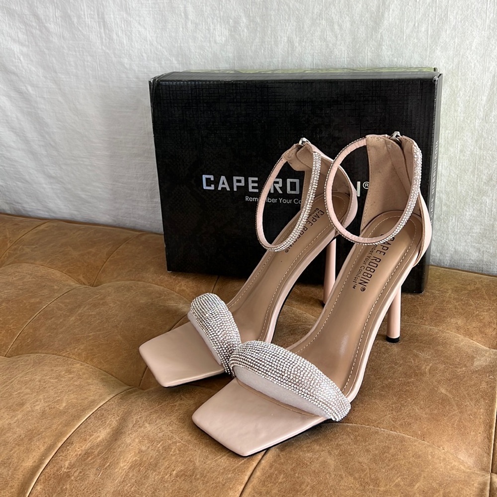 VICI Chevrolet Rhinestone Heel size 10